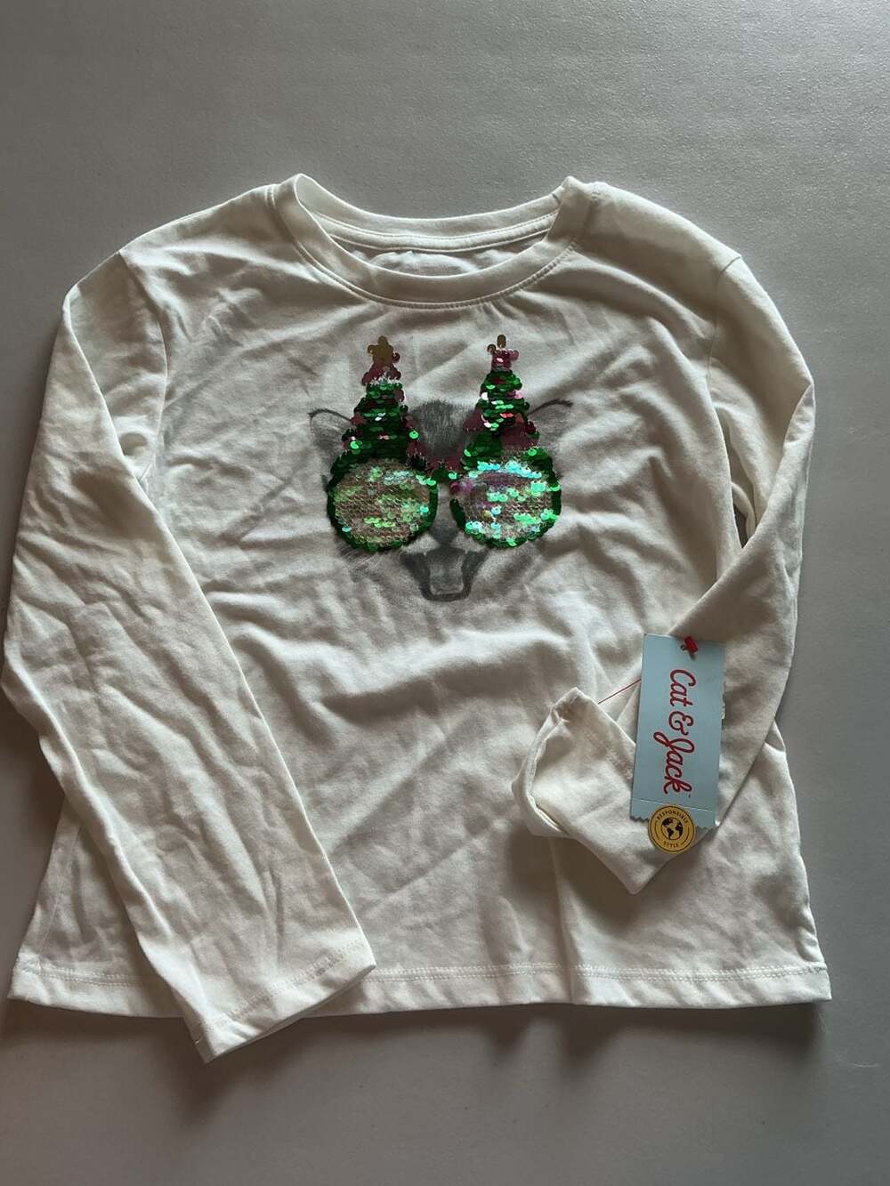 Girls' Long Sleeve 'Christmas Cat' Flip Sequin T-Shirt - Cat & Jack™ Cream M : ,